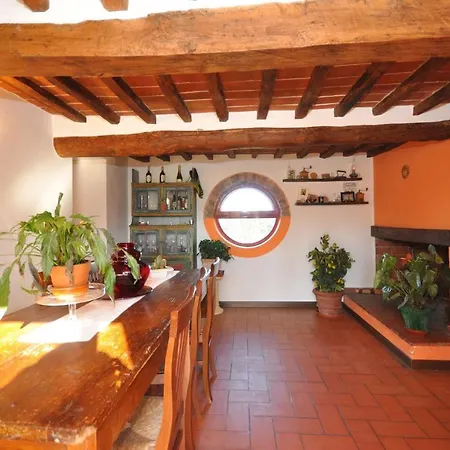 Villa Montecchio Sleeps 4 Pool Wifi *