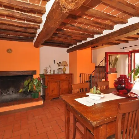 Montecchio Sleeps 4 Pool Wifi