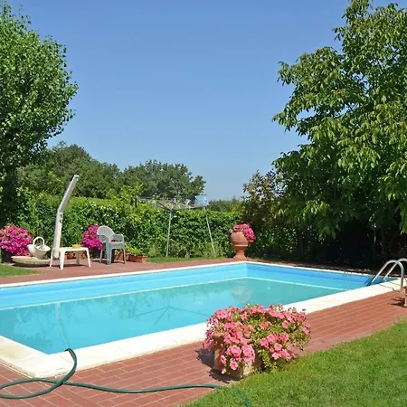 Montecchio Sleeps 4 Pool Wifi Villa *